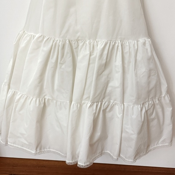 Ivory Crinoline Petticoat Ruffle Volume Maxi Length - Picture 5 of 12